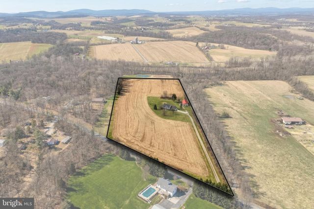 4905 OXFORD RD, York Springs, PA 17372