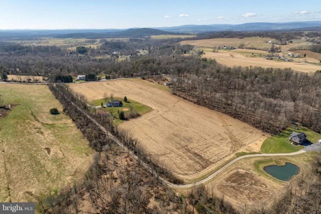 4905 OXFORD RD, York Springs, PA 17372