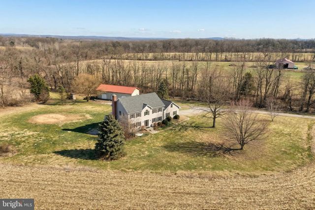 4905 OXFORD RD, York Springs, PA 17372