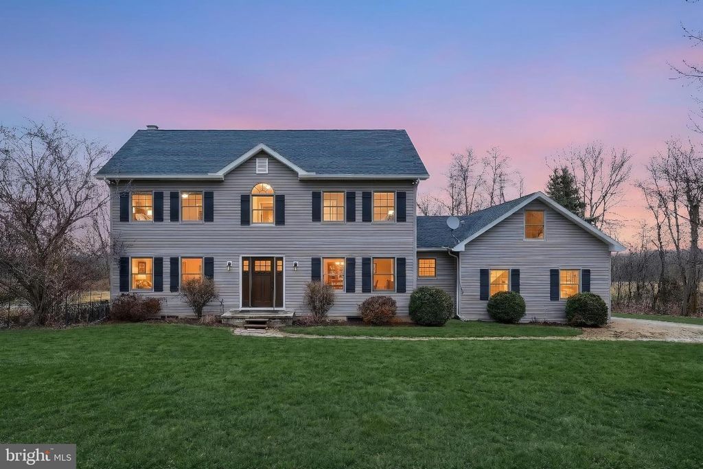 4905 OXFORD RD, York Springs, PA 17372