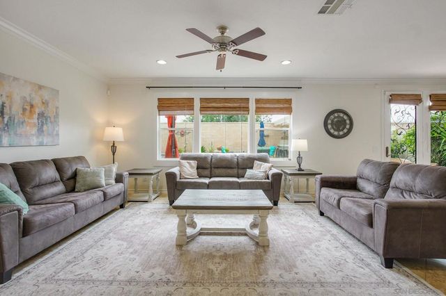 27452 Pinyon St, Murrieta, CA 92562