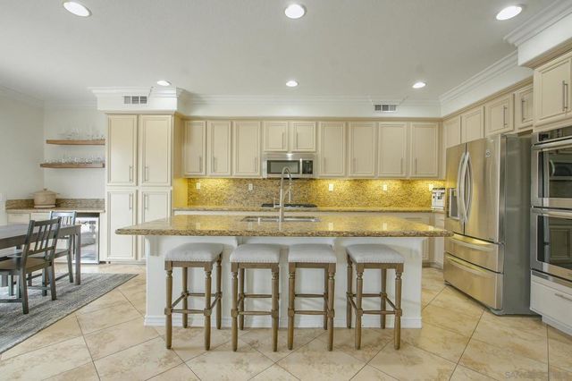 27452 Pinyon St, Murrieta, CA 92562