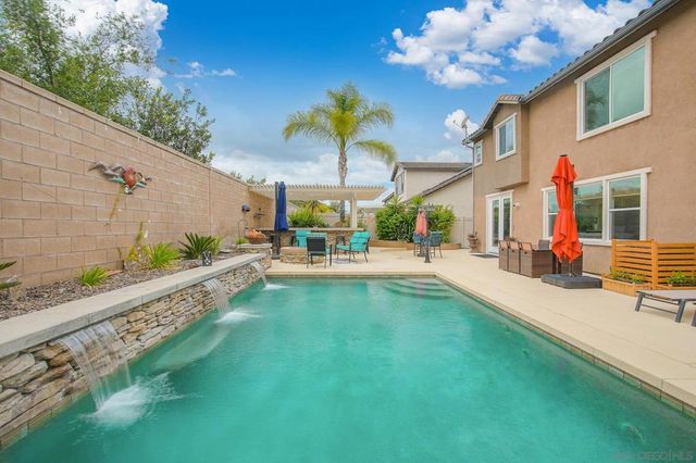 27452 Pinyon St, Murrieta, CA 92562
