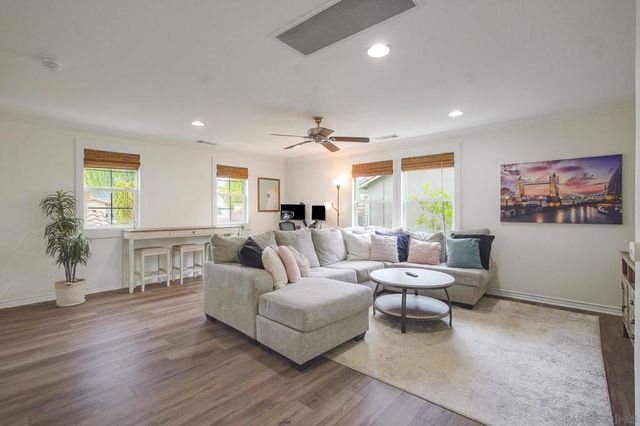 27452 Pinyon St, Murrieta, CA 92562