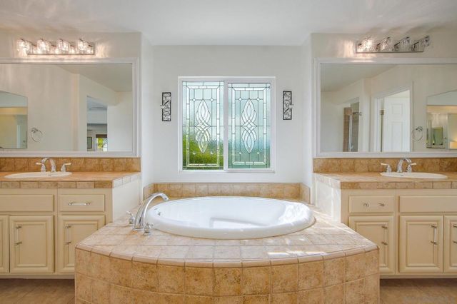 27452 Pinyon St, Murrieta, CA 92562