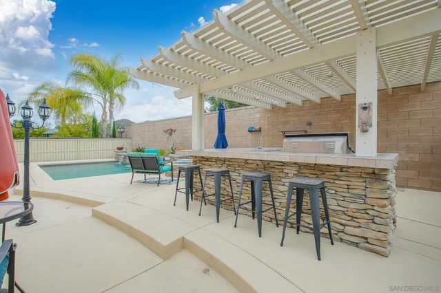 27452 Pinyon St, Murrieta, CA 92562