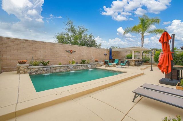 27452 Pinyon St, Murrieta, CA 92562