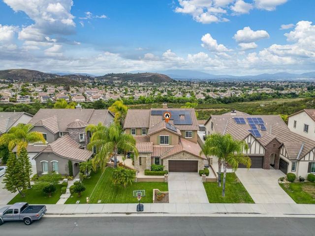 27452 Pinyon St, Murrieta, CA 92562