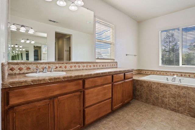 1773 Lana Way, Manteca, CA 95337