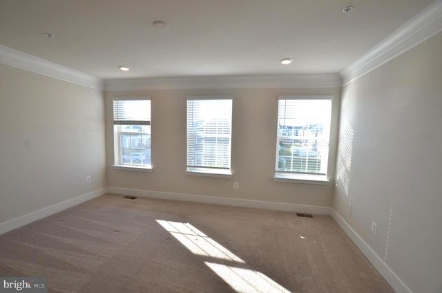 7853 LEBEU ROAD, Baltimore, MD 21244