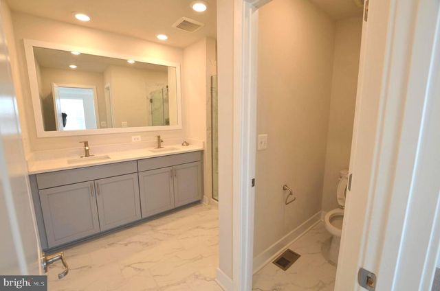 7853 LEBEU ROAD, Baltimore, MD 21244