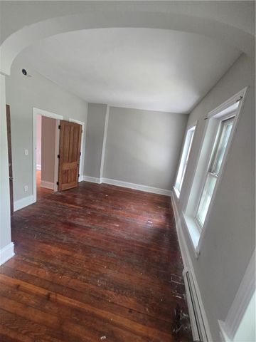 315 North 10th Street 2, Allentown City, PA 18102