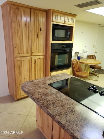 908 S OCOTILLO Drive, Apache Junction, AZ 85120