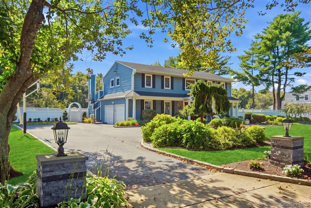 24 Quintree Lane, Melville, NY 11747 — exterior