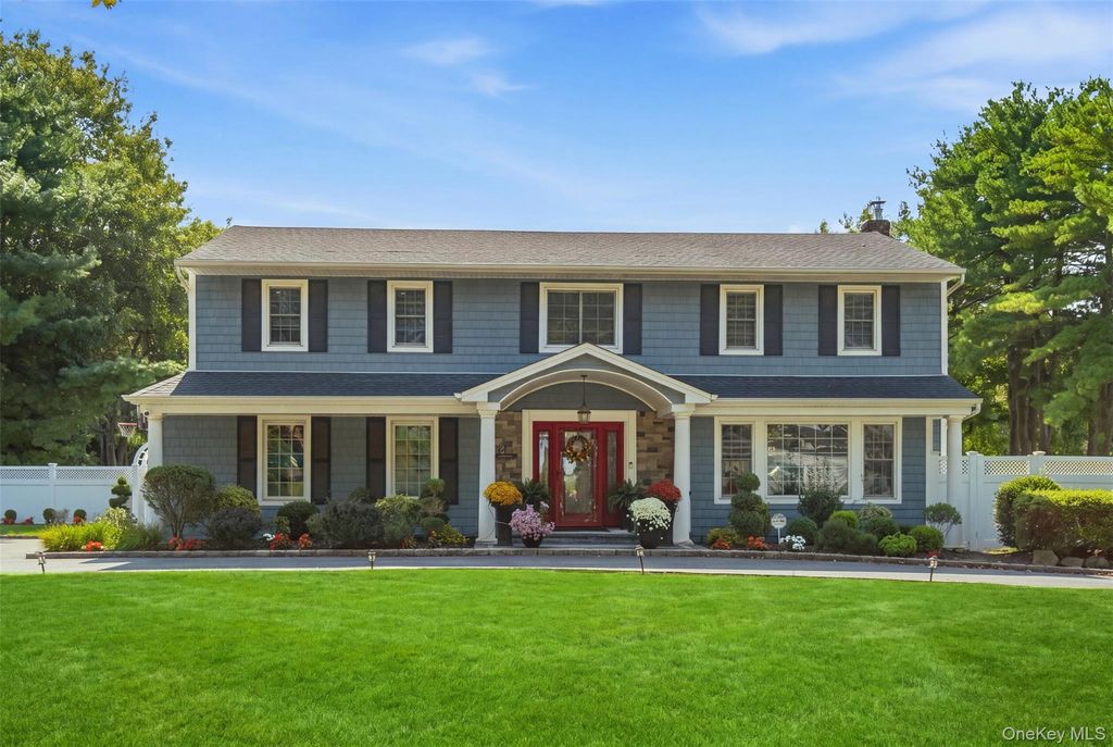 24 Quintree Lane, Melville, NY 11747 — photo 2