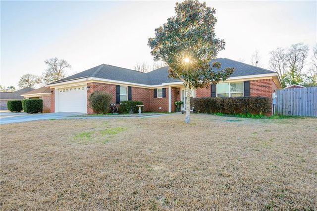 3230 Bloomington Drive, Mobile, AL 36695