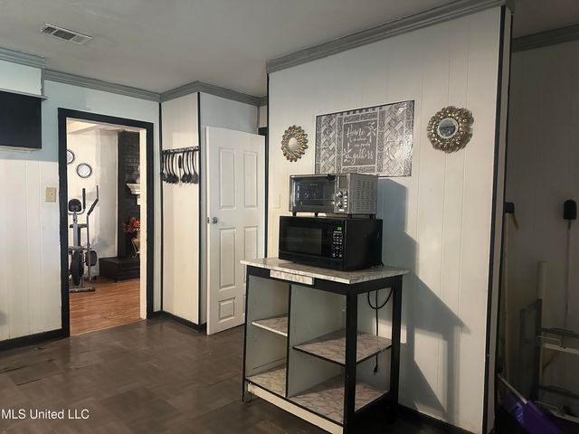 1166 Killarney Street, Jackson, MS 39212