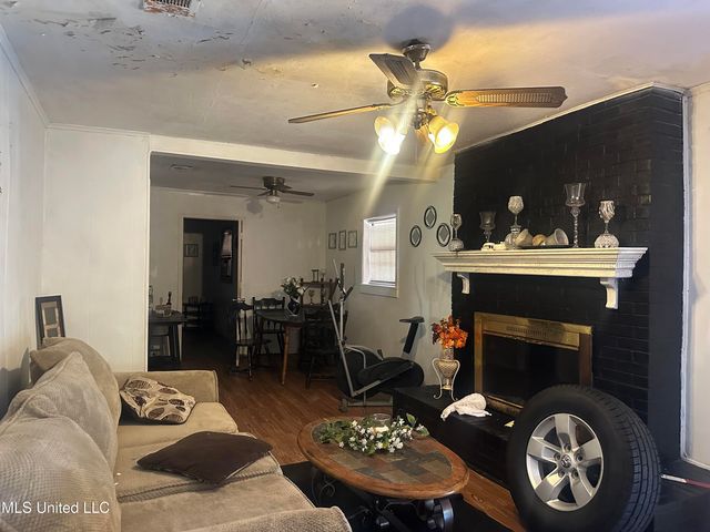 1166 Killarney Street, Jackson, MS 39212