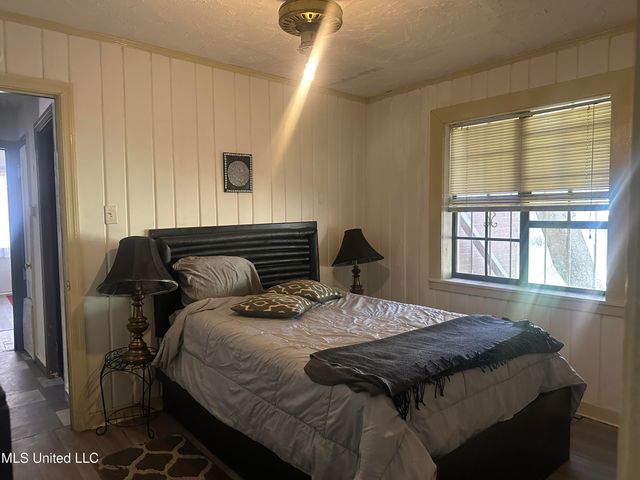 1166 Killarney Street, Jackson, MS 39212