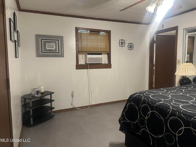 1166 Killarney Street, Jackson, MS 39212