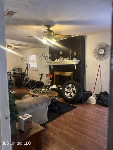 1166 Killarney Street, Jackson, MS 39212