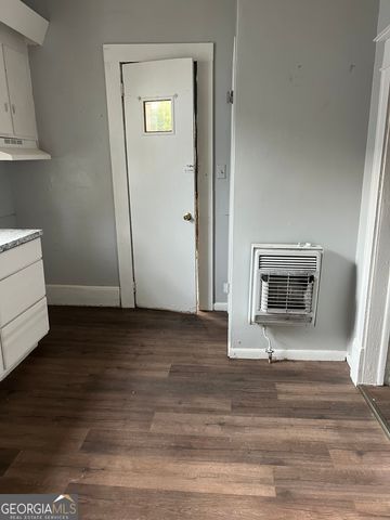 92 Woodlawn Avenue A, Winder, GA 30680