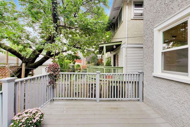 800 S Scoville Avenue, Oak Park, IL 60304