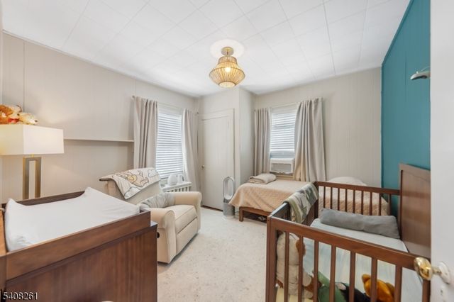 49 Princeton Rd, Elizabeth City, NJ 07208