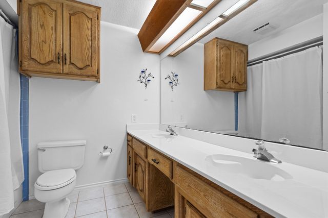 3200 Teakwood Drive, Bedford, TX 76021