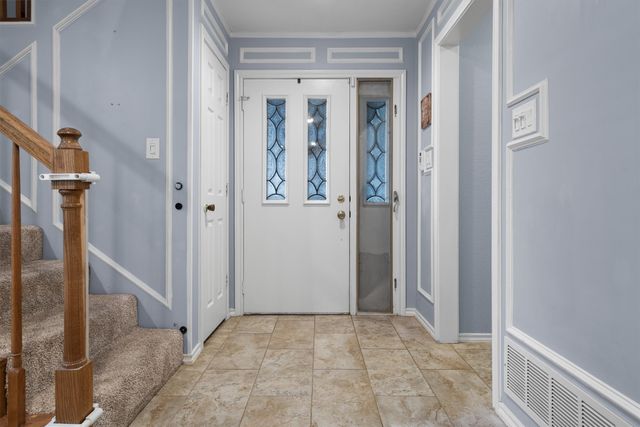 3200 Teakwood Drive, Bedford, TX 76021