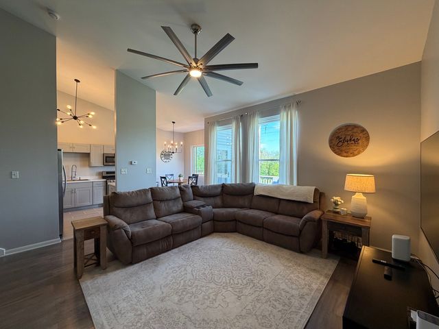 22839 W Jonathon Drive, Channahon, IL 60410