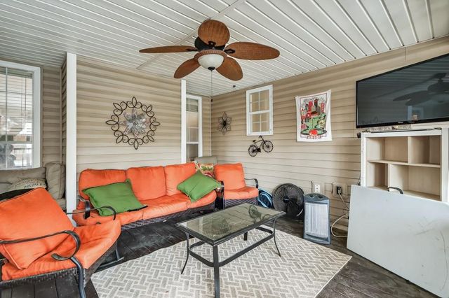 4007 Cinnamon Fern Lane, Woodstock, GA 30189