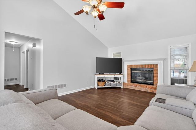 4007 Cinnamon Fern Lane, Woodstock, GA 30189