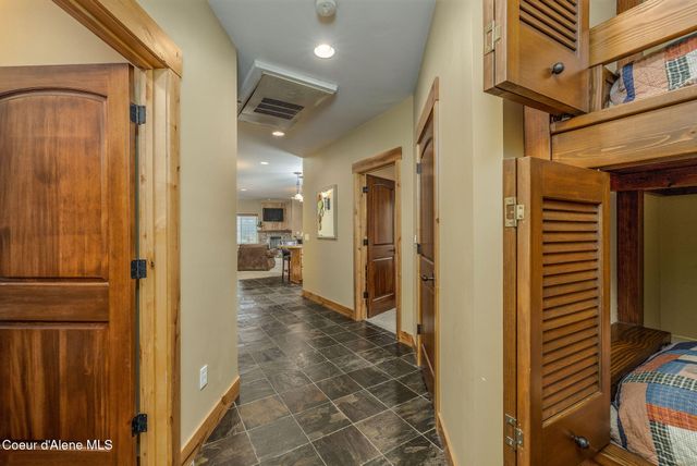 308 Ohio Ave, 105 105, Kellogg, ID 83837