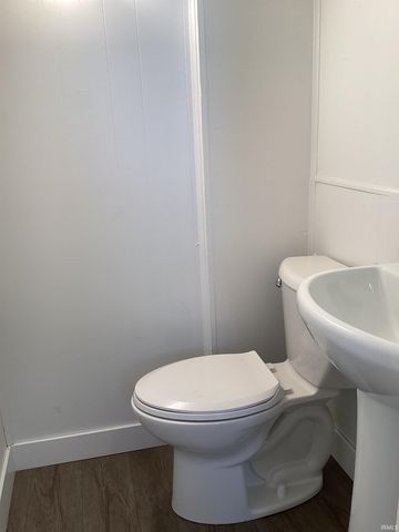 618 Adams Street, Decatur, IN 46733