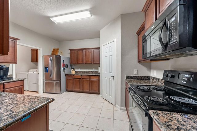 38219 N Lost Creek Boulevard, Magnolia, TX 77355