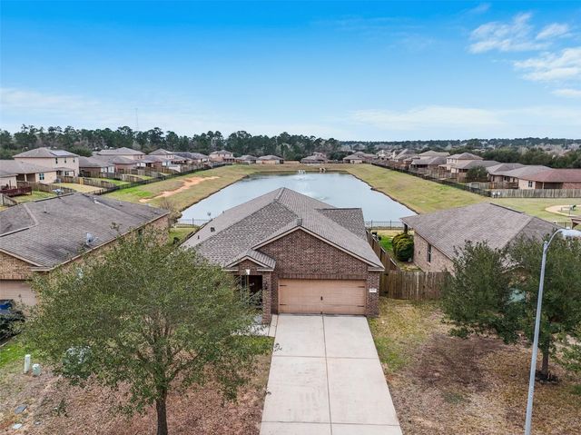 38219 N Lost Creek Boulevard, Magnolia, TX 77355