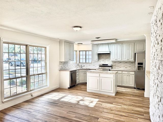 4084 Purdue Avenue, University Park, TX 75225