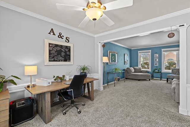 17193 Louise Street, Livonia, MI 48152