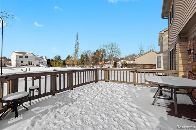 17193 Louise Street, Livonia, MI 48152