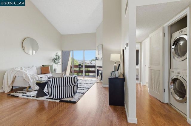 2121 Vale Rd 318, San Pablo, CA 94806