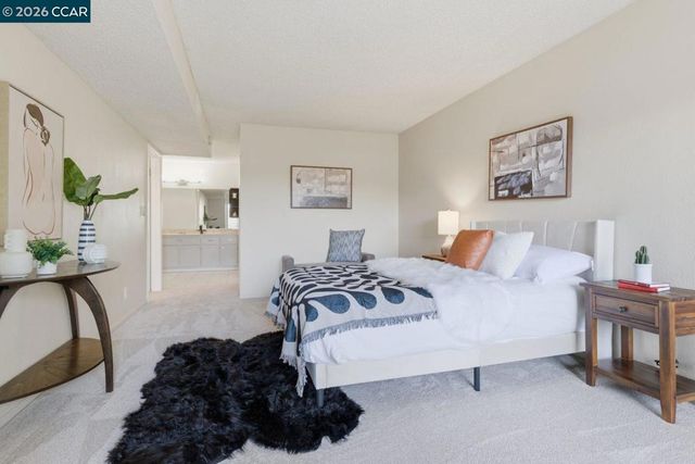 2121 Vale Rd 318, San Pablo, CA 94806