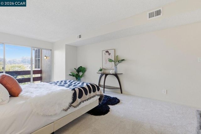 2121 Vale Rd 318, San Pablo, CA 94806