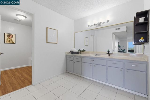 2121 Vale Rd 318, San Pablo, CA 94806