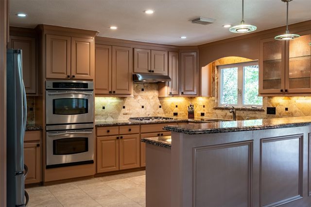 2402 Featherton Court, Sugar Land, TX 77478