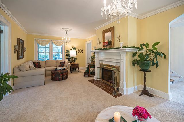 51 FREEPORT Road, North East, PA 16428