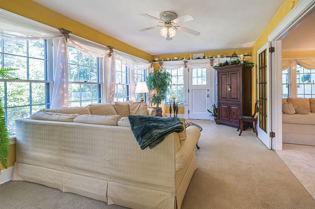 51 FREEPORT Road, North East, PA 16428