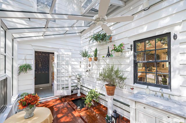 51 FREEPORT Road, North East, PA 16428