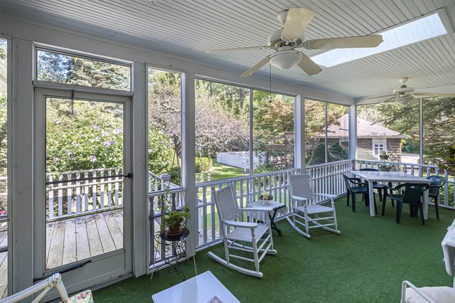 51 FREEPORT Road, North East, PA 16428