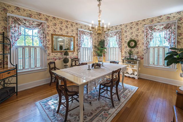 51 FREEPORT Road, North East, PA 16428